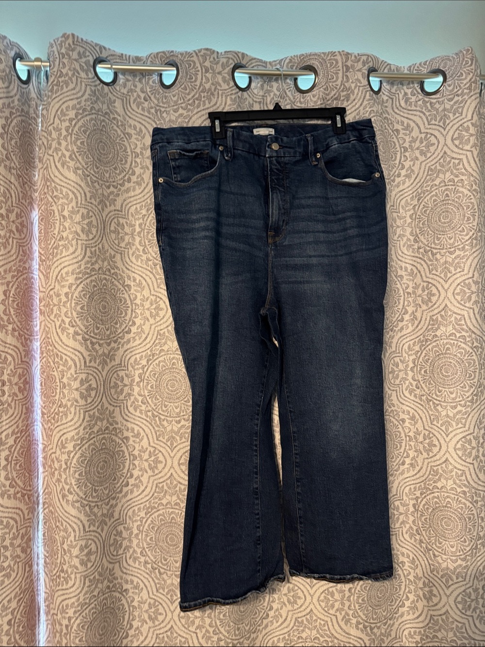 Good American Dark Blue Boot-Cut Jeans Petite